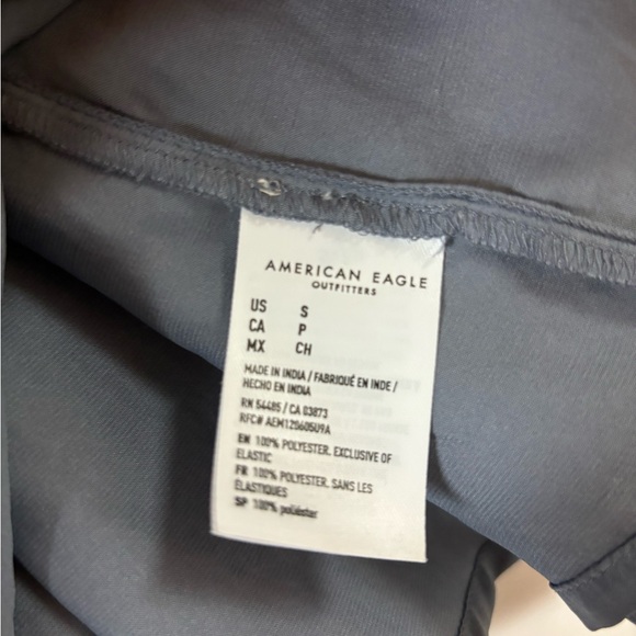 American Eagle baby blue off the shoulder top - Picture 4 of 4